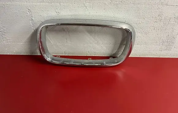 BMW X5 F15 Front bumper upper radiator grill 7308660 51117308660