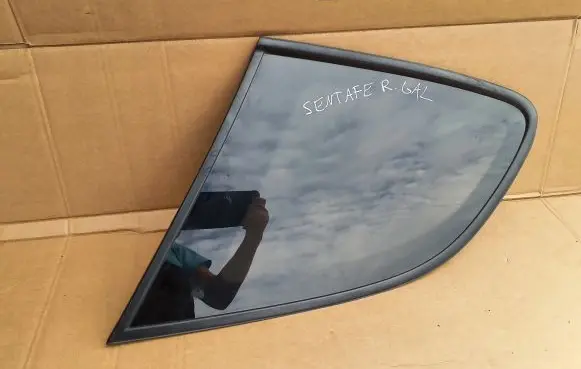 Hyundai Santa Fe Rear side window