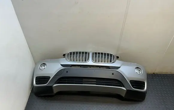 BMW X3 F25 Front bumper 7338544