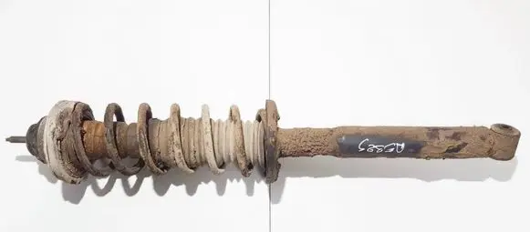 Volkswagen Golf III Rear coil spring