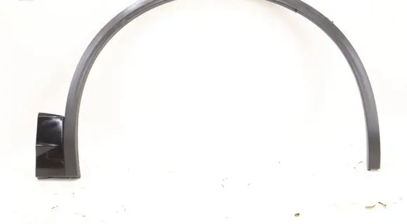 Volkswagen Touareg III Front arch trim 760853718