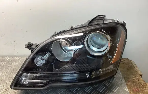Mercedes-Benz ML W164 Headlight/headlamp A1648202959