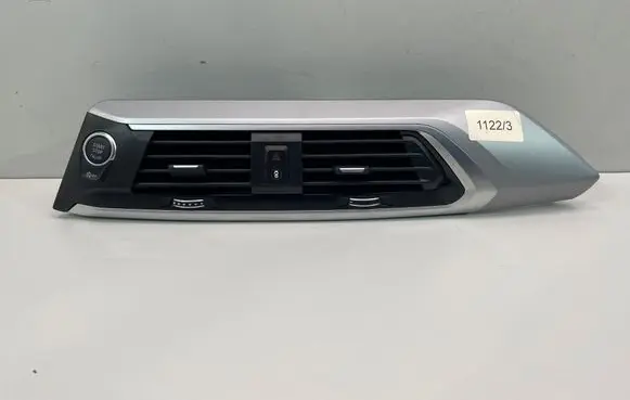 BMW X3 G01 Dash center air vent grill 9363444