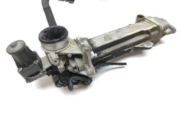 Volvo V60 EGR valve cooler 70304902 31325030 1113900273