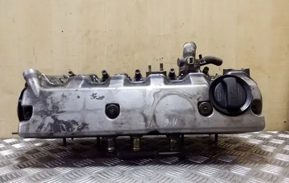 Engine head