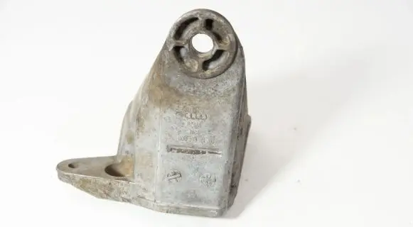 Audi A6 S6 C5 4B Gearbox mounting bracket 8D0399114AC