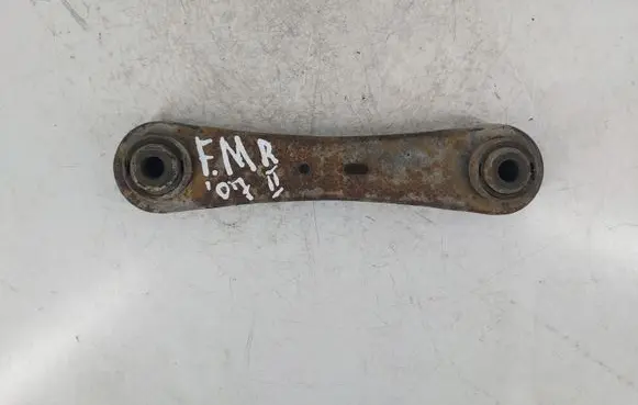 Rear control arm