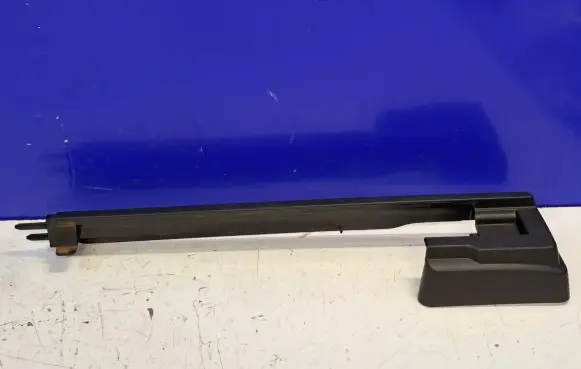 Volvo XC90 Front door seat control surround trim 30662559