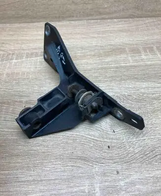 Audi A4 S4 B7 8E 8H Front bumper mounting bracket 8E0805363