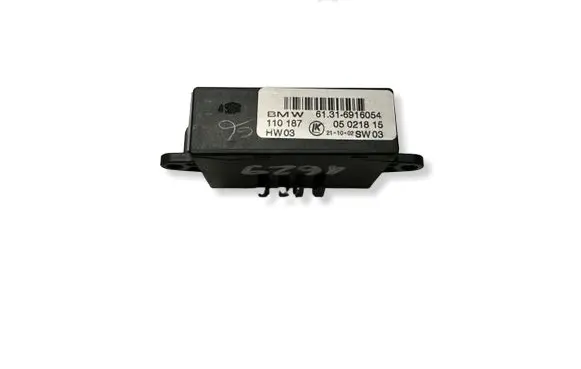 BMW 3 E46 Wing mirror control module 6916054