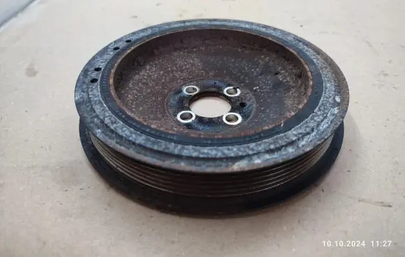 Opel Insignia A Crankshaft pulley