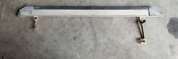 Suzuki Grand Vitara II Sill
