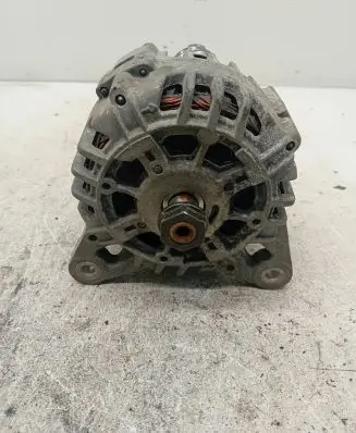 Renault Clio III Generator/alternator 8200654541C 2543509D TG9B042