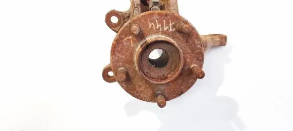 Ford Mondeo Mk III Front wheel hub