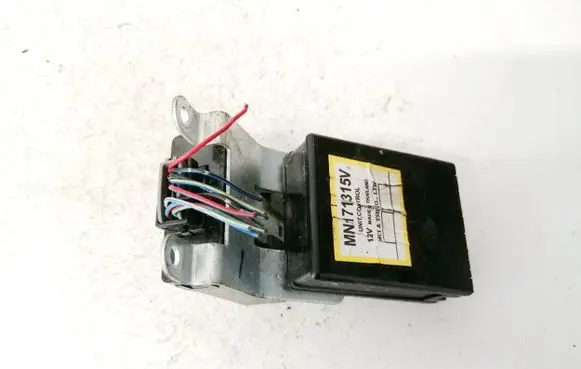 Mitsubishi Pajero Other control units/modules mn171302 g8d-780m