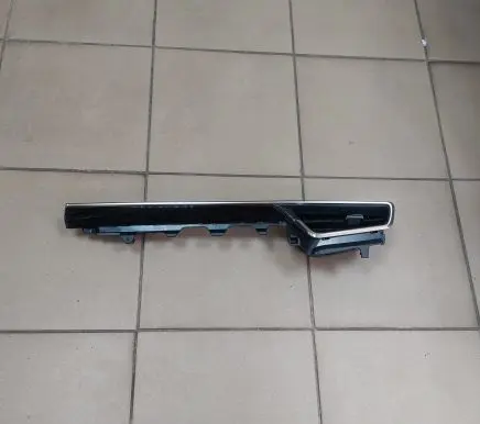 Toyota Corolla E210 E21 Dashboard side air vent grill/cover trim 5566202580 5501102300 5501202280