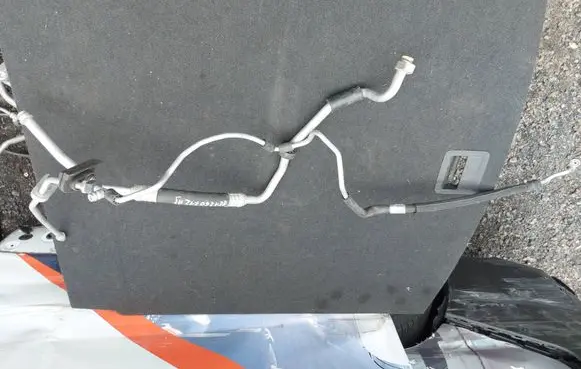 Audi A4 S4 B7 8E 8H Air conditioning (A/C) pipe/hose 8E1260712AJ