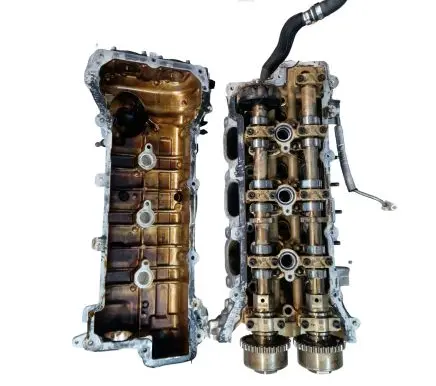 Maserati Ghibli Engine head 2283306NS 2283306