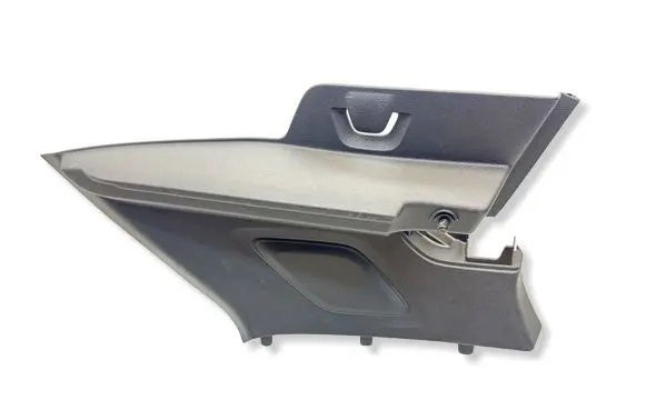 Volvo XC40 (C) pillar trim 32244155