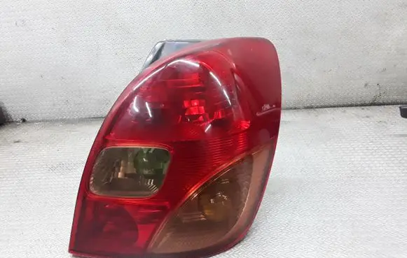 Toyota Corolla Verso E121 Rear/tail lights