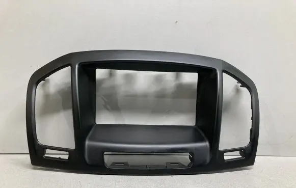 Opel Insignia A Radio/GPS head unit trim 13321693 495050031