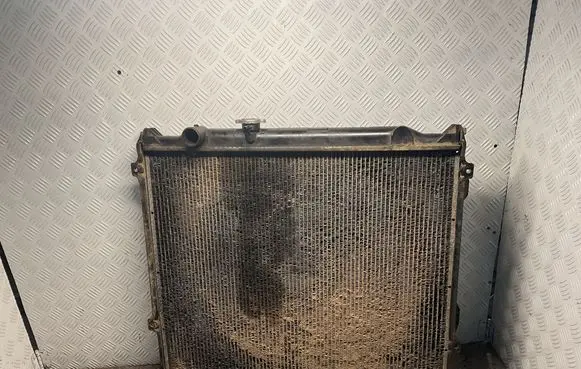 Toyota Land Cruiser (HDJ90) Coolant radiator 