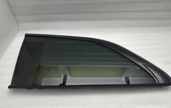 Mercedes-Benz GLS X167 Rear windscreen/windshield window 43R010588 A1676730700004Q003 A1676700601