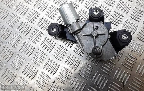 Nissan Qashqai Rear window wiper motor 0390201820
