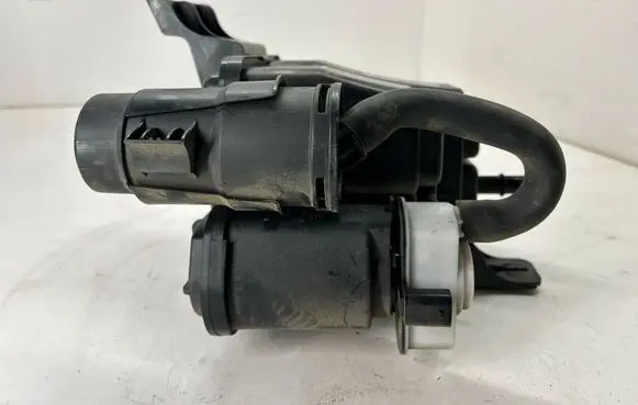 Chrysler Pacifica Active carbon filter fuel vapour canister 68184532AD TVN1406FW974 05281369AB