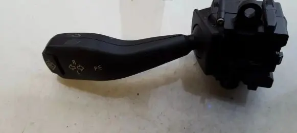 BMW 5 E39 Indicator stalk 8363668 01104010