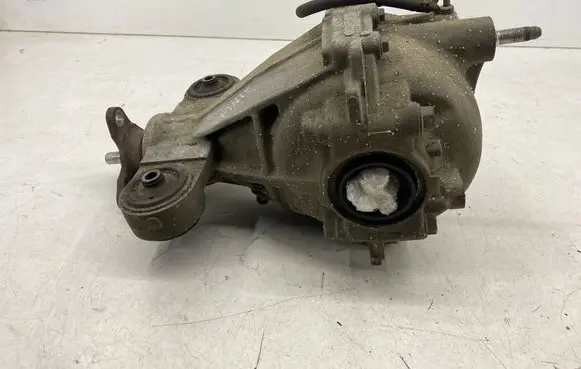 Infiniti Q50 Rear differential Y18C 383014GD1A