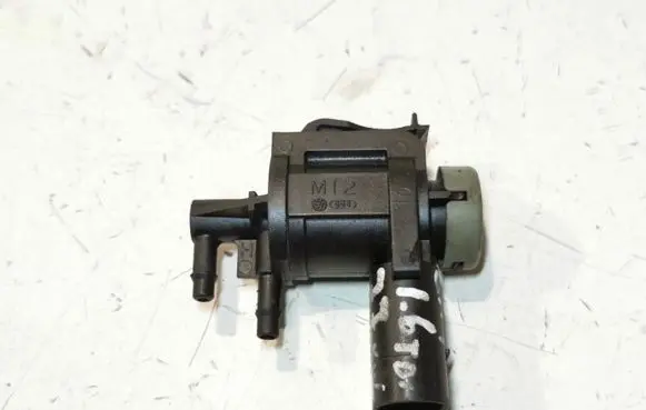 Audi A3 S3 8P Turbo solenoid valve 1K0906283A