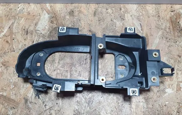 Audi A4 S4 B9 Gear shift cable bracket 8W1863531