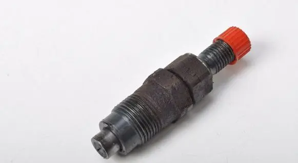 Mitsubishi L200 Fuel injector 0181