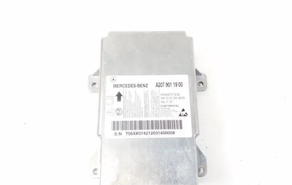 Mercedes-Benz E C207 W207 Airbag control unit/module A2079011900