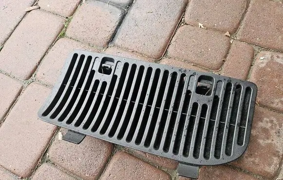Opel Adam Glove box central console 13351828-