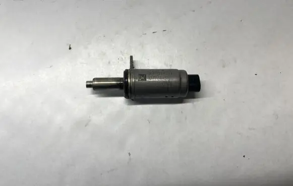 Audi A7 S7 4G Turbo solenoid valve 06E103697H