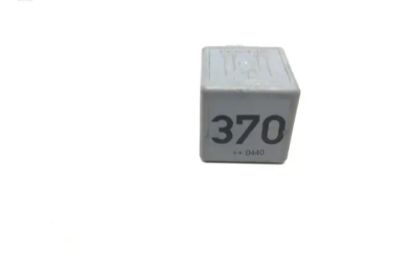 Audi A6 S6 C6 4F Other relay 8D0951253 V23134J52X300