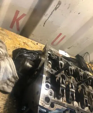 Opel Insignia A Engine head 55571949 10179102028