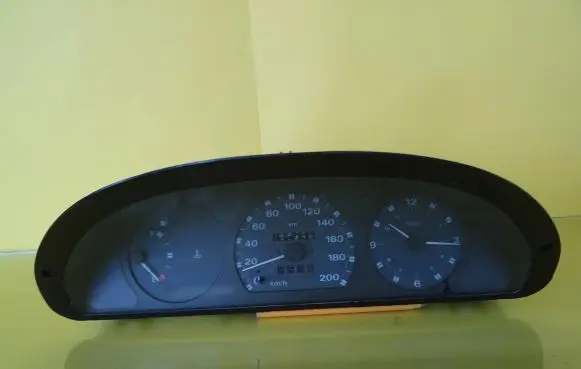 Fiat Punto (176) Speedometer (instrument cluster) 606000017