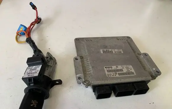 Peugeot 607 Engine ECU kit and lock set 0281011516 9653184580 9635262680