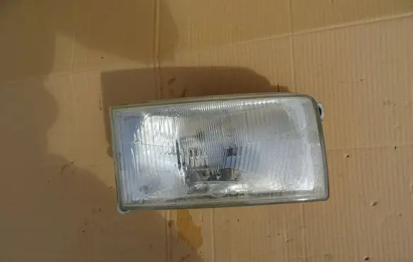 Volkswagen Transporter - Caravelle T4 Headlight/headlamp