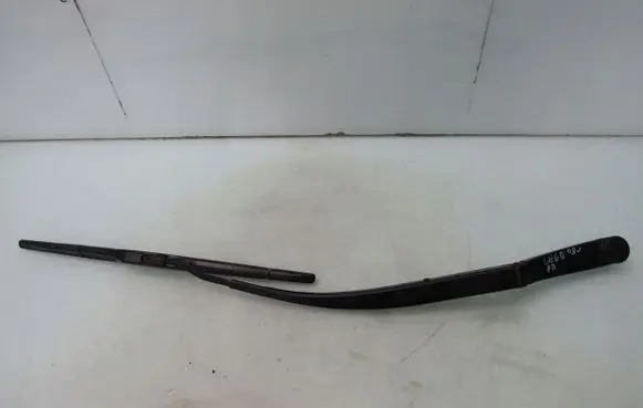 KIA Ceed Front wiper blade arm F00S51F047