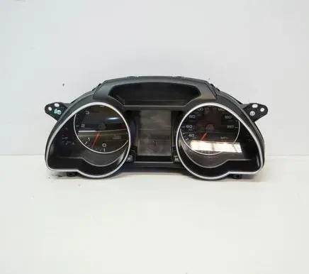 Audi A5 8T 8F Speedometer (instrument cluster) 8T0920983B