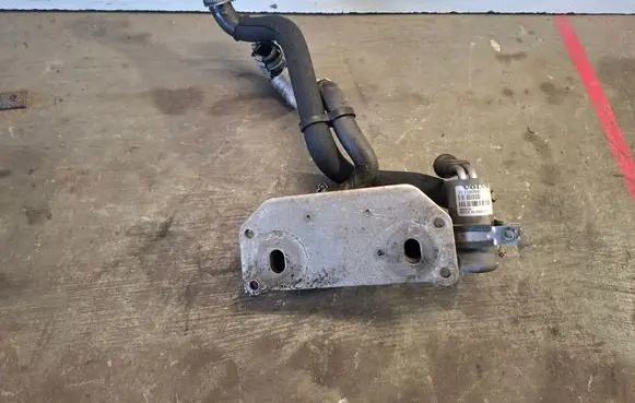Engine oil radiator