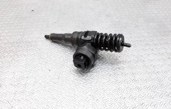 Ford Galaxy Fuel injector 038130073R