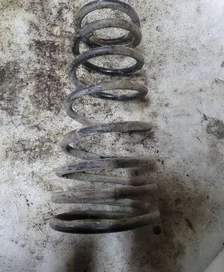 Mazda 626 Rear coil spring