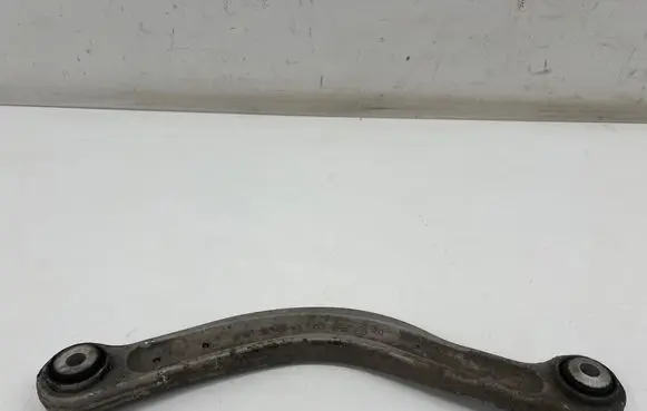 Mercedes-Benz C W205 Rear control arm A20407