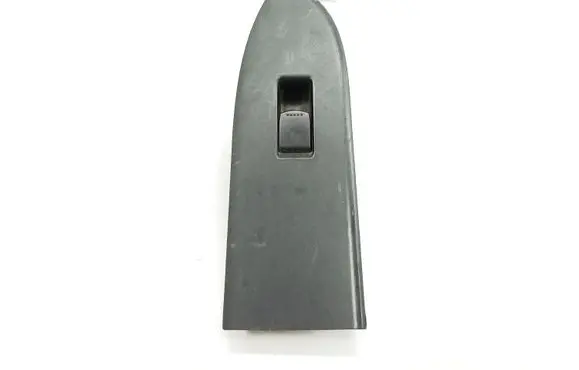 Suzuki Grand Vitara II Electric window control switch 8374765J0
