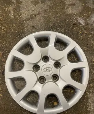 Hyundai i30 R15 wheel hub/cap/trim 52960A6000